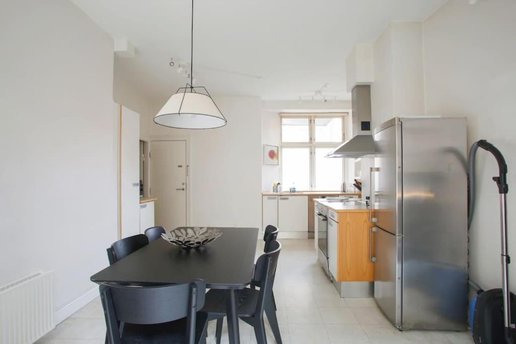 Large & Bright 3Br Apartment W Whirlpool Near Metro Kopenhagen Exterior foto